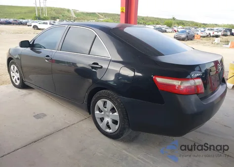 2008 Toyota Camry Le z USA, uszkodzony, nr VIN 4T1BE46K58U220695